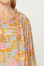 Load image into Gallery viewer, Annette Retro Floral Top