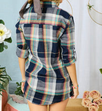 Load image into Gallery viewer, Navy Mix Plaid Button-Up